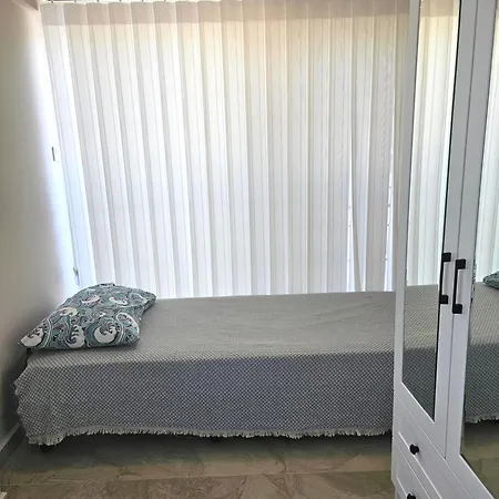 Luxury 5br W Pool & Access Ayvalı