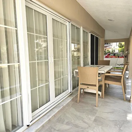 Luxury 5br W Pool & Access