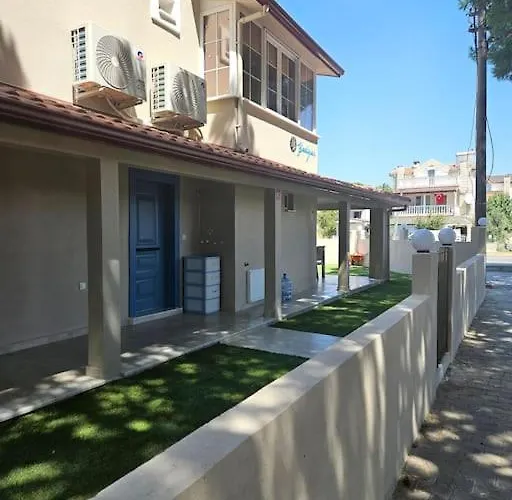 Luxury 5br W Pool & Access * Ayvalı