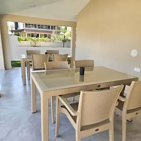 Βίλα Luxury 5br W Pool & Access