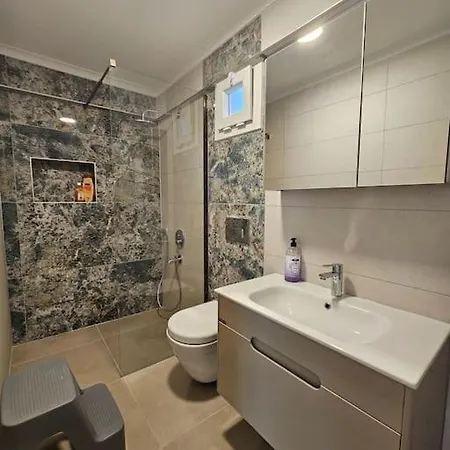 Luxury 5br W Pool & Access Βίλα Ayvalı