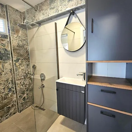Luxury 5br W Pool & Access * Айвалык